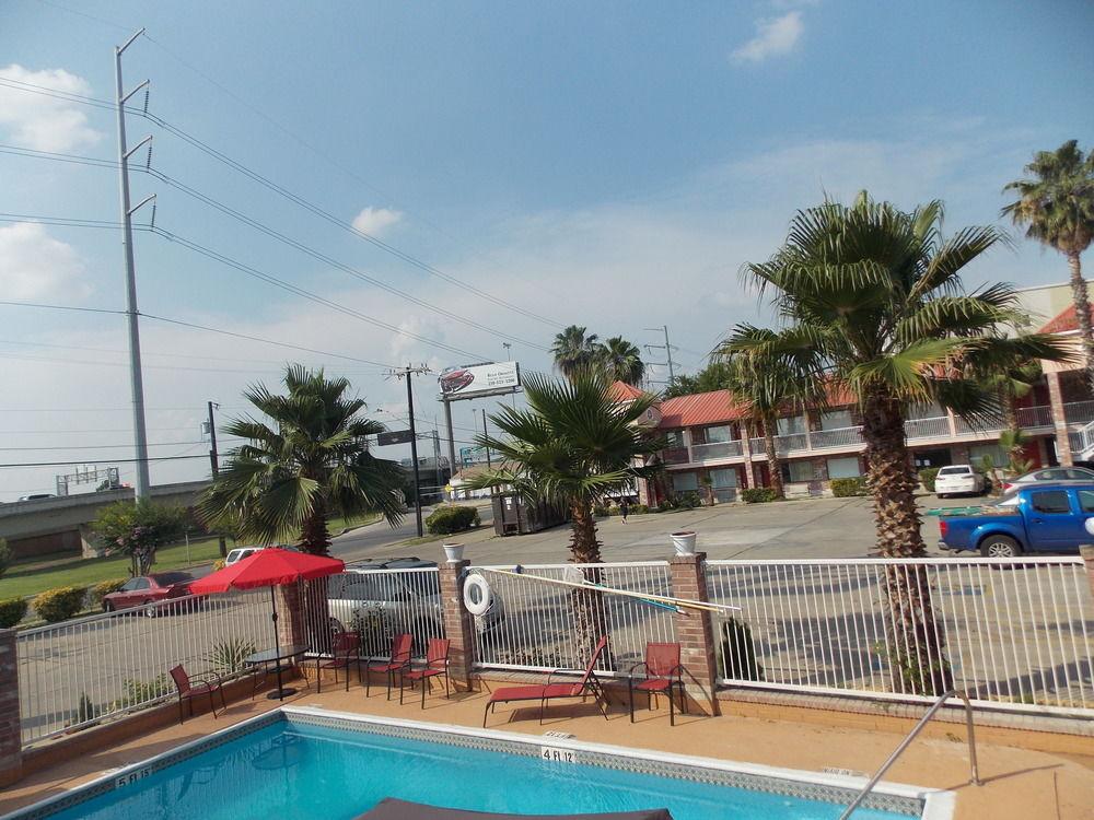 Econo Lodge Inn & Suites Downtown San Antonio Luaran gambar