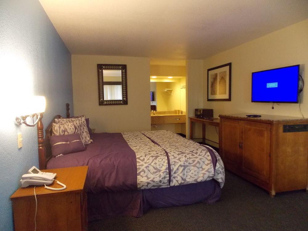 Econo Lodge Inn & Suites Downtown San Antonio Luaran gambar