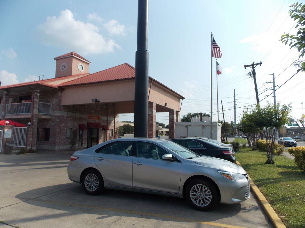 Econo Lodge Inn & Suites Downtown San Antonio Luaran gambar