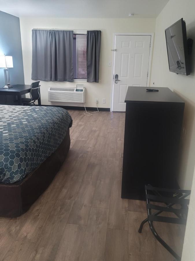 Econo Lodge Inn & Suites Downtown San Antonio Luaran gambar